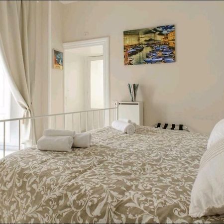 Borgo Santa Lucia Apartment 나폴리 외부 사진