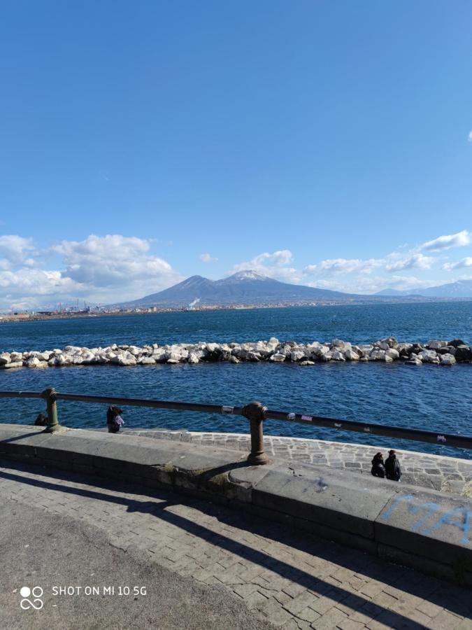 Borgo Santa Lucia Apartment 나폴리 외부 사진