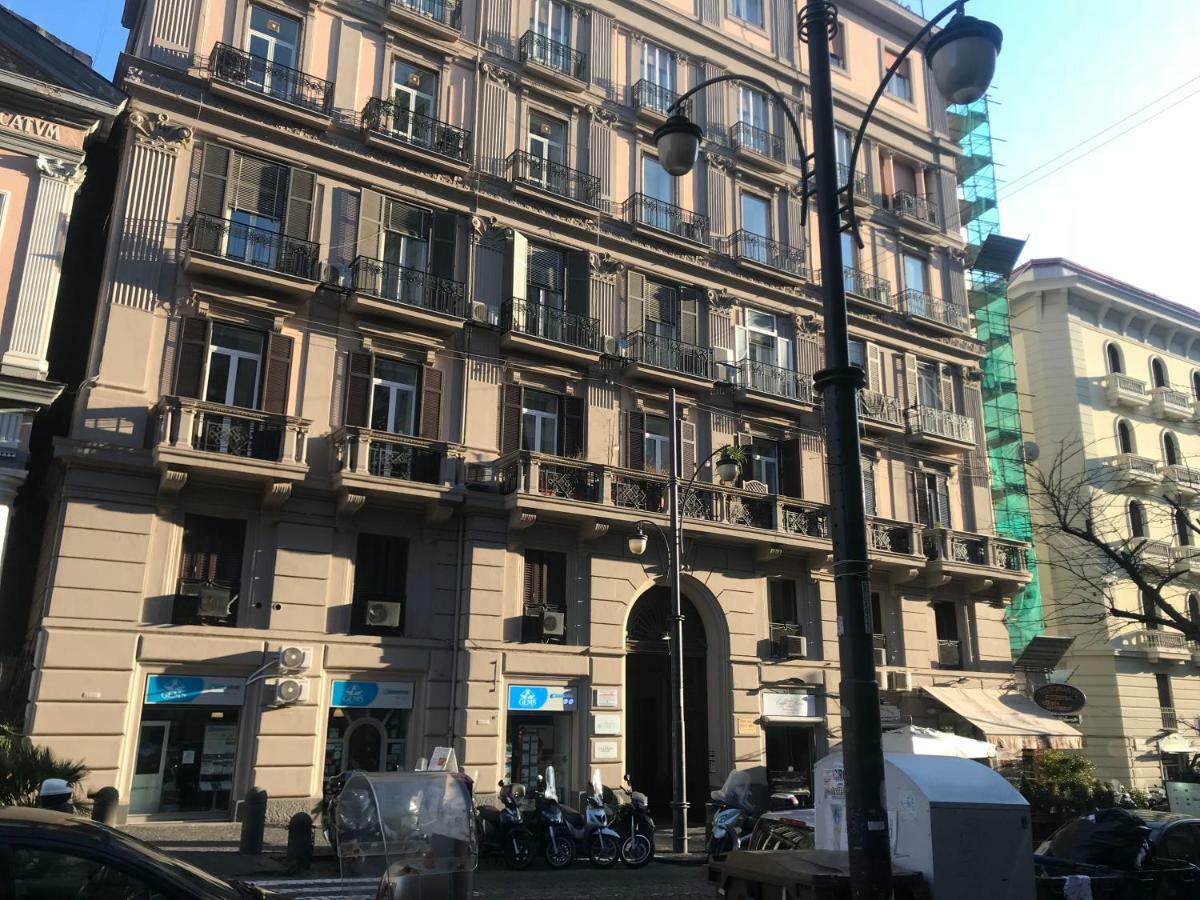 Borgo Santa Lucia Apartment 나폴리 외부 사진