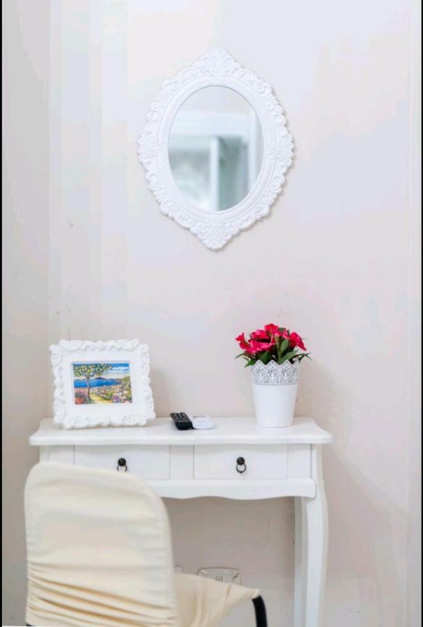 Borgo Santa Lucia Apartment 나폴리 외부 사진